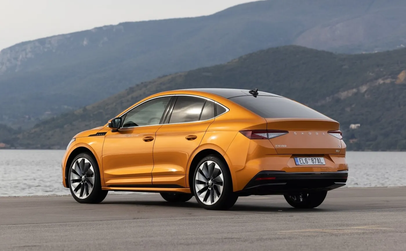 skoda-enyaq-coupe-iv-37609819.jpg