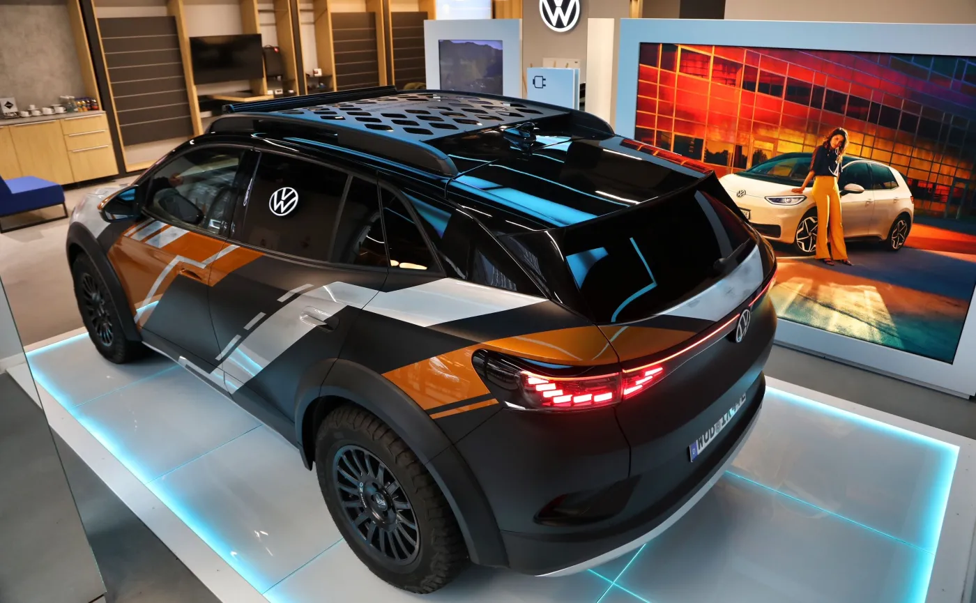 volkswagen-id-xtreme-37647077.jpg