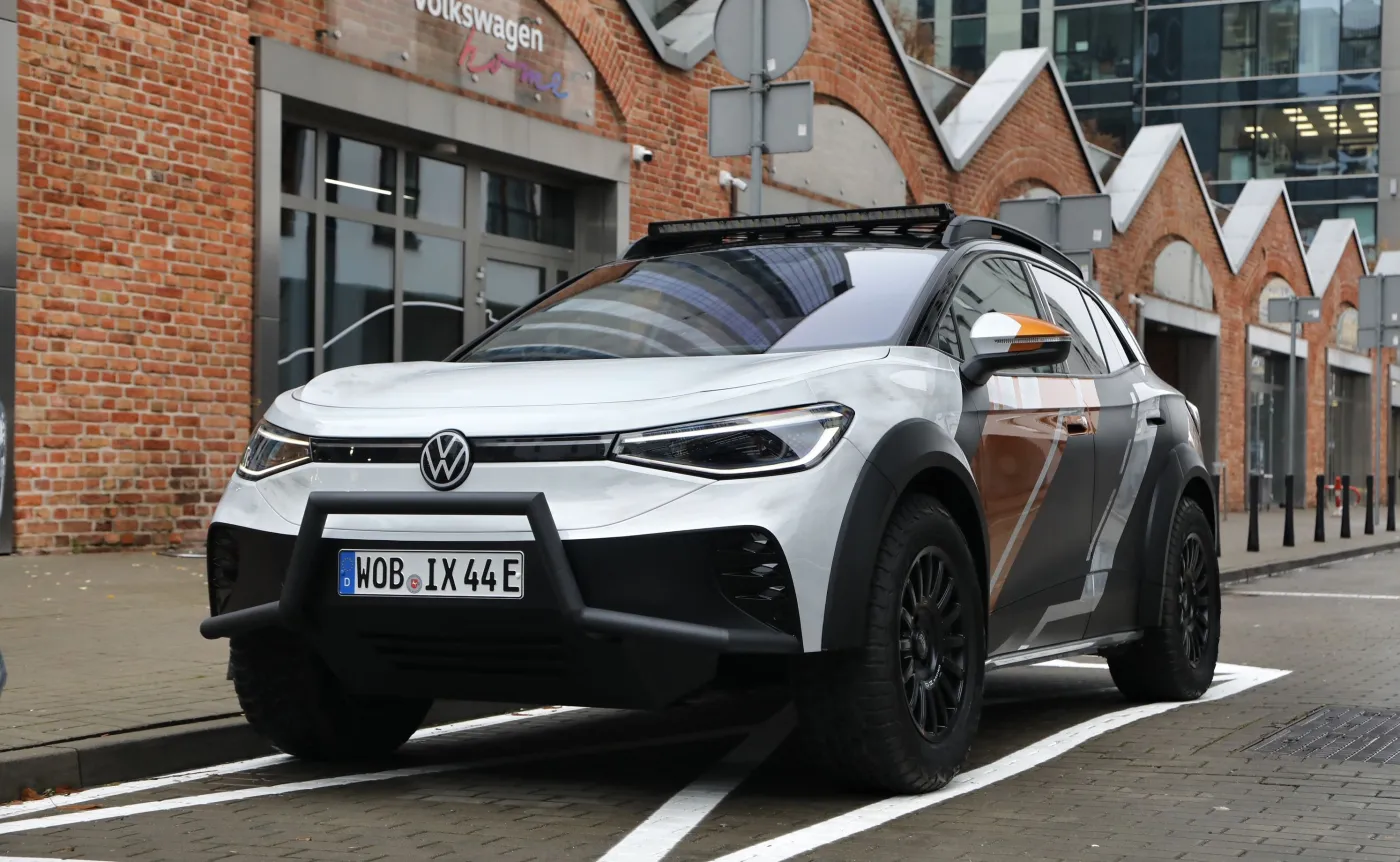 volkswagen-id-xtreme-37647087.jpg