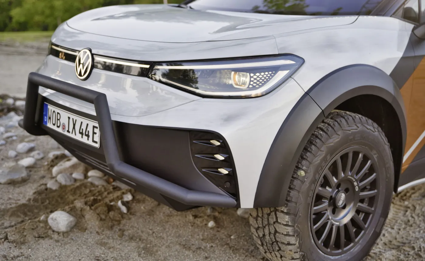 volkswagen-id-xtreme-37647129.jpg