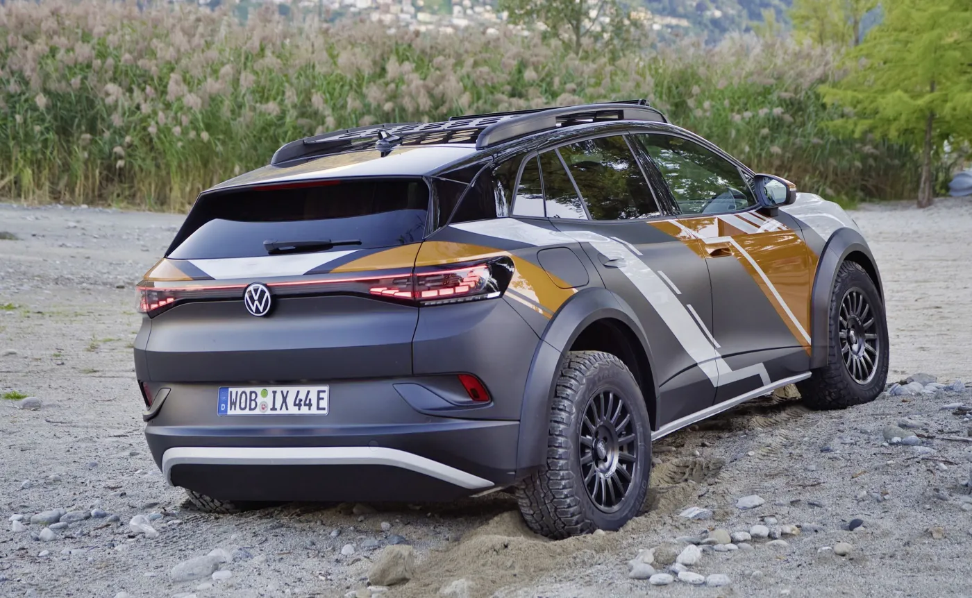volkswagen-id-xtreme-37647134.jpg