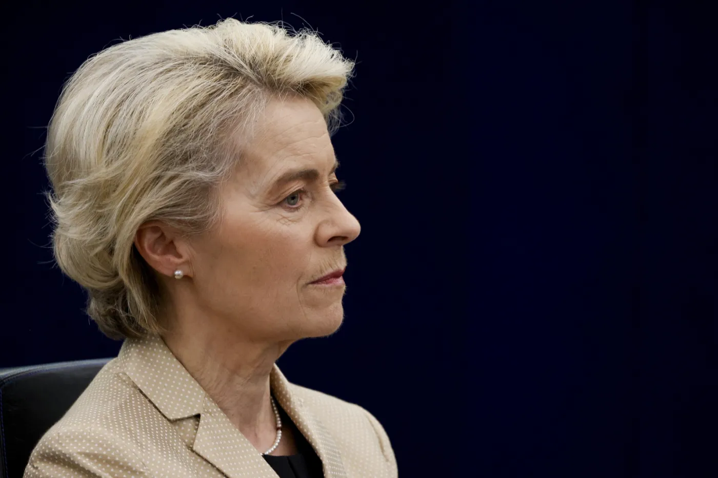 Von der Leyen alarmuje: Firmy rozważają przenoszenie działalności poza Unię