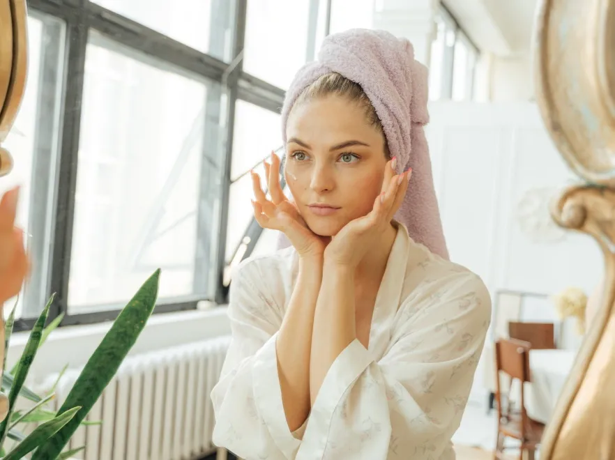 Czas na ostatnie poprawki! Kosmetolog radzi, jak poprawić kondycję skóry przed sylwestrem