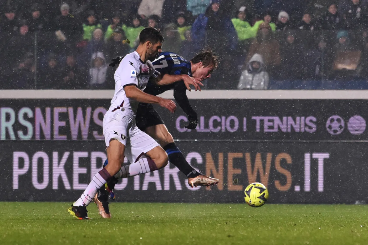 Dziesięć goli w meczu Atalanty z Salernitaną, debiut Żurkowskiego [WIDEO]