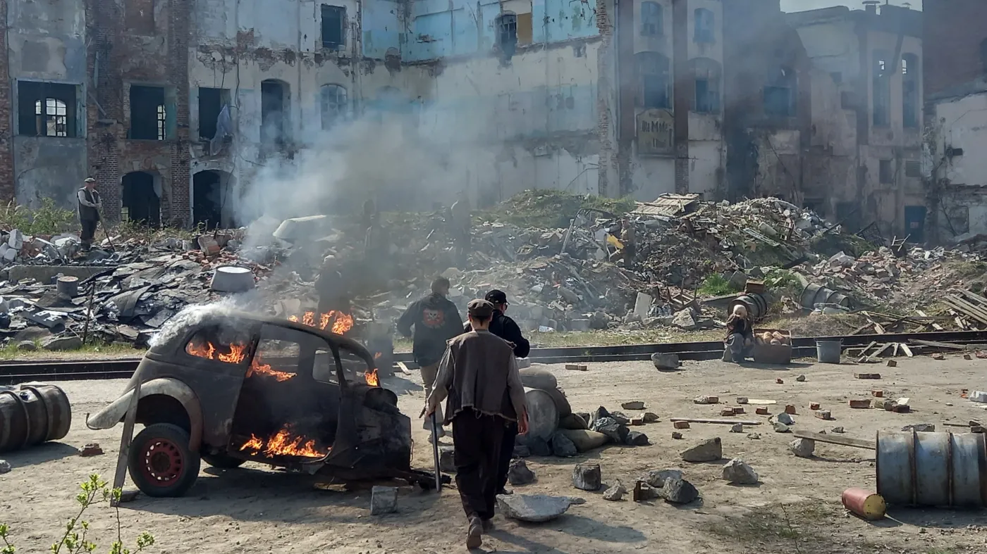 "Dom pod Dwoma Orłami". Kontrowersje wokół finansowania serialu TVP