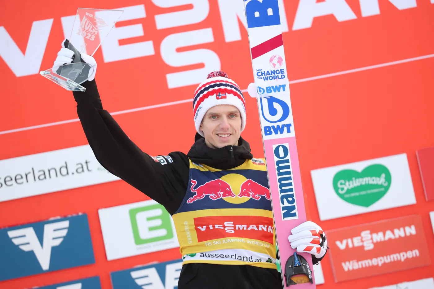 Granerud bezdyskusyjnym liderem listy płac, Kubacki drugi