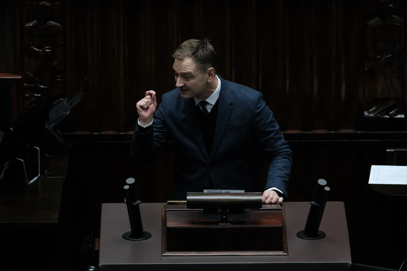 "Obrzydliwe słowa". SP chce ukarania Nitrasa za body shaming Czarnka, Brudzińskiego czy Kempy