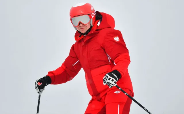 Duda szusuje na nartach w Zakopanem. Zaprosił dyplomatów [FOTO]
