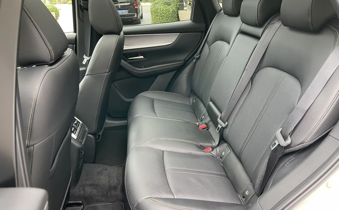 mazda-cx60-eskyactiv-d-37746766.jpg