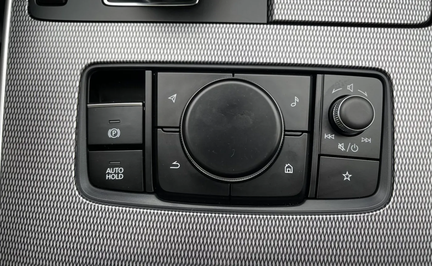 mazda-cx60-eskyactiv-d-37746883.jpg