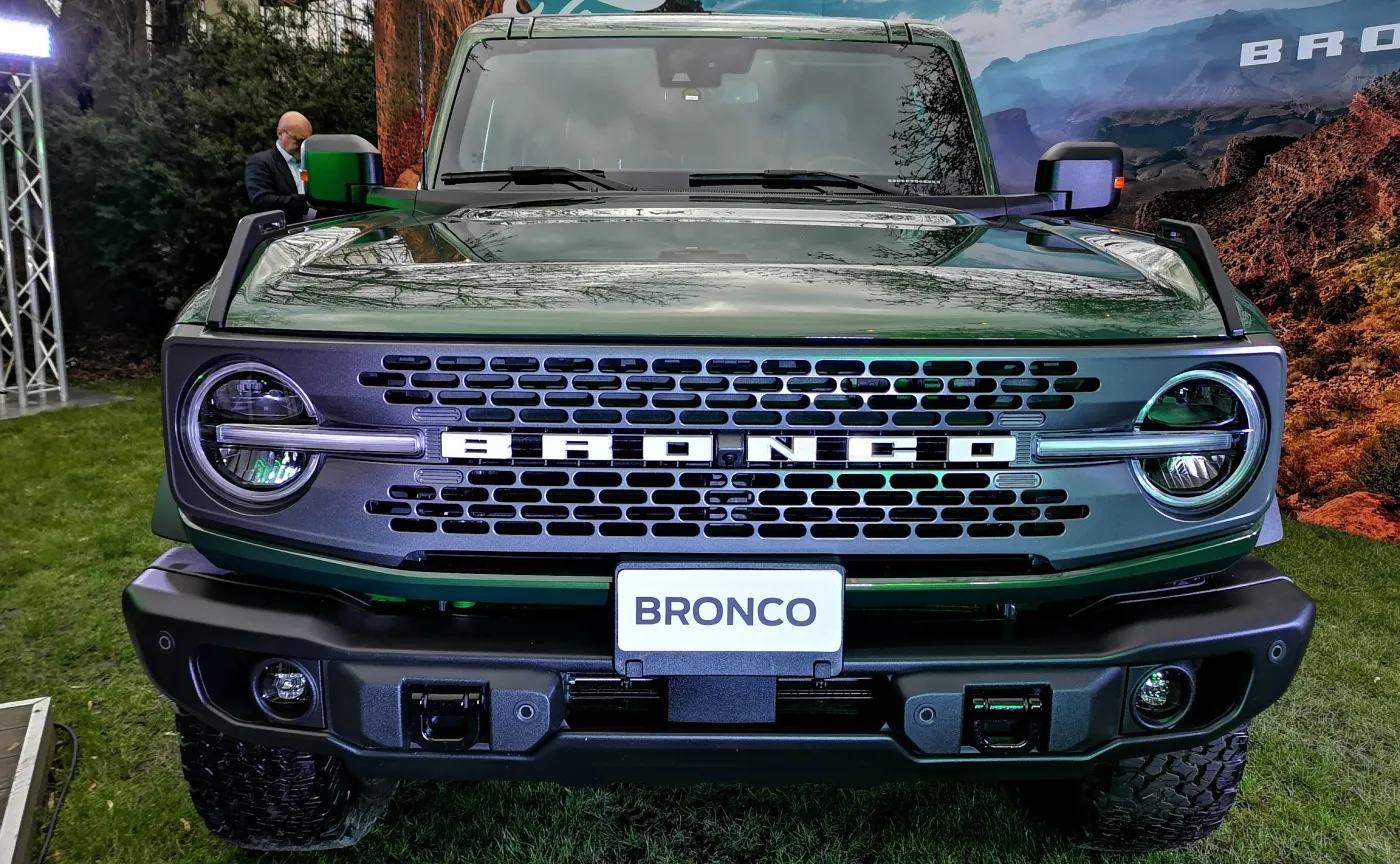 ford-bronco-badlands-37760180.jpg