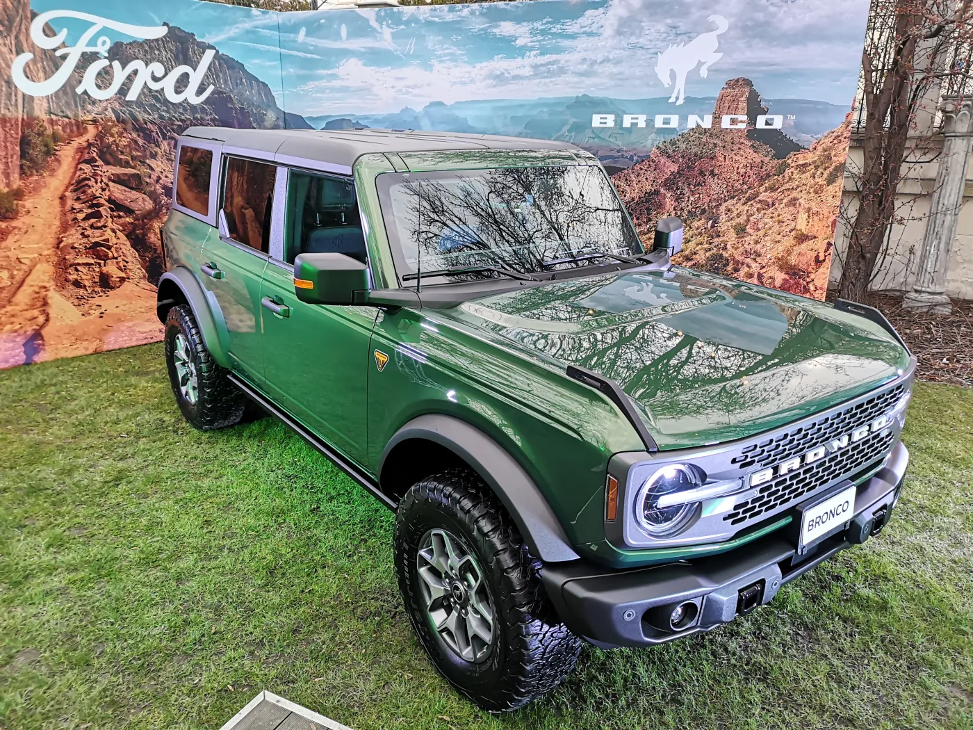 ford-bronco-badlands-37760213.jpg