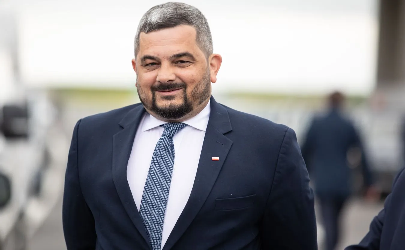 Projekt zniesienia immunitetów formalnych jest gotowy. "Chcemy to połączyć..."