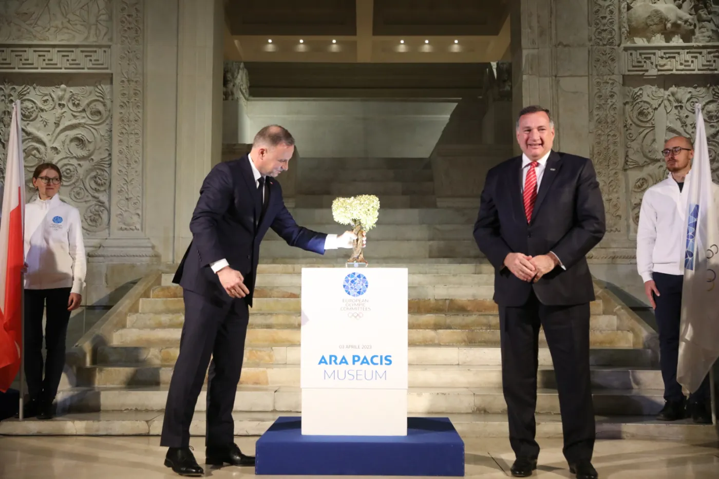 Igrzyska Europejskie i Ogień Pokoju. Andrzej Duda w Rzymie
