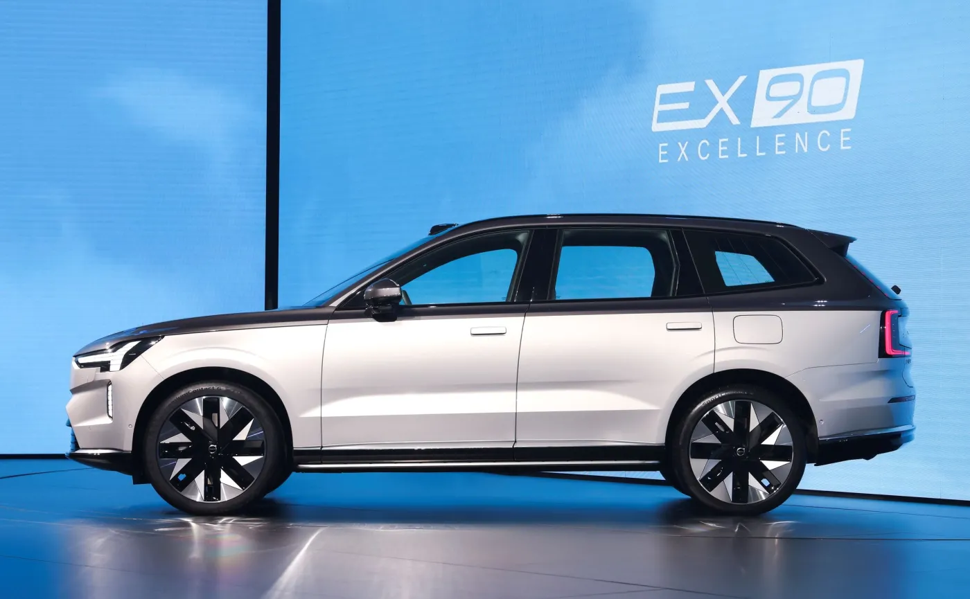 volvo-ex90-excellence-37778000.jpg