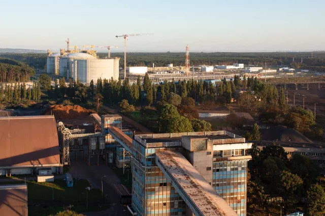 Zakaz przebywania wokół terminalu LNG w Świnoujściu. Od kiedy?