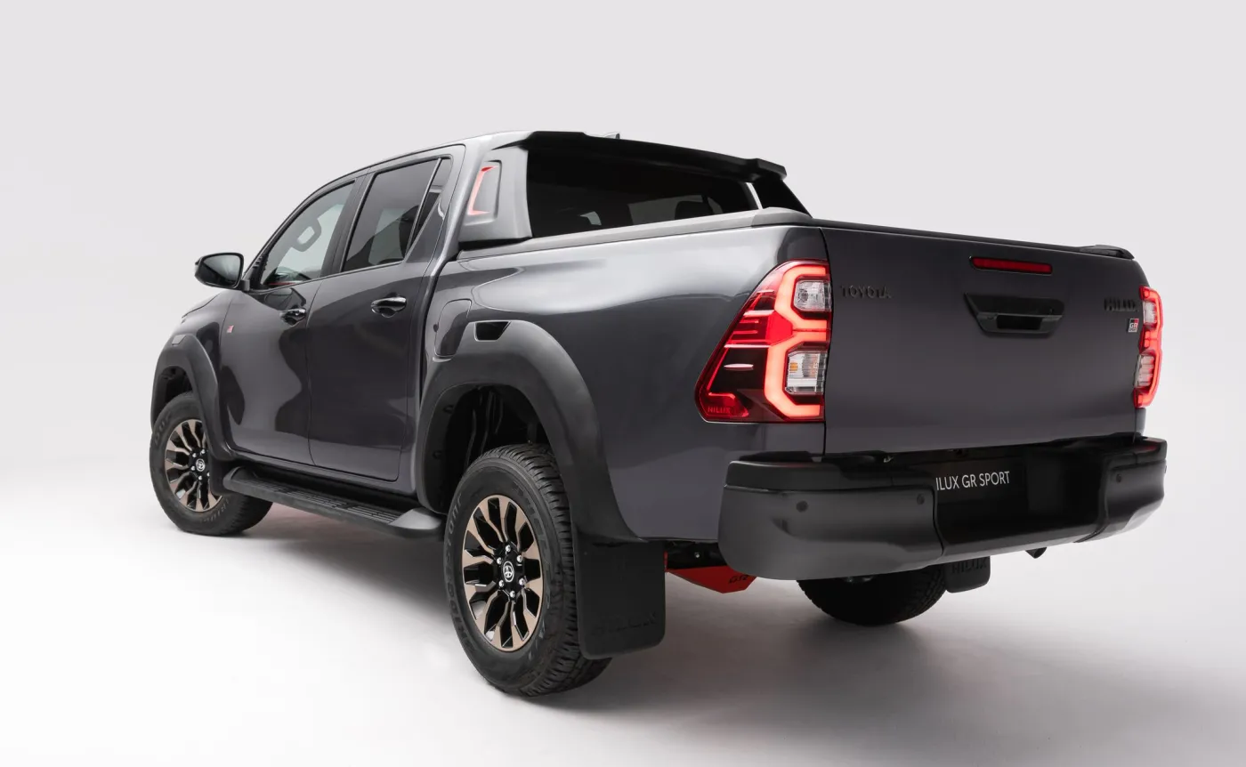toyota-hilux-gr-sport-37398475.jpg