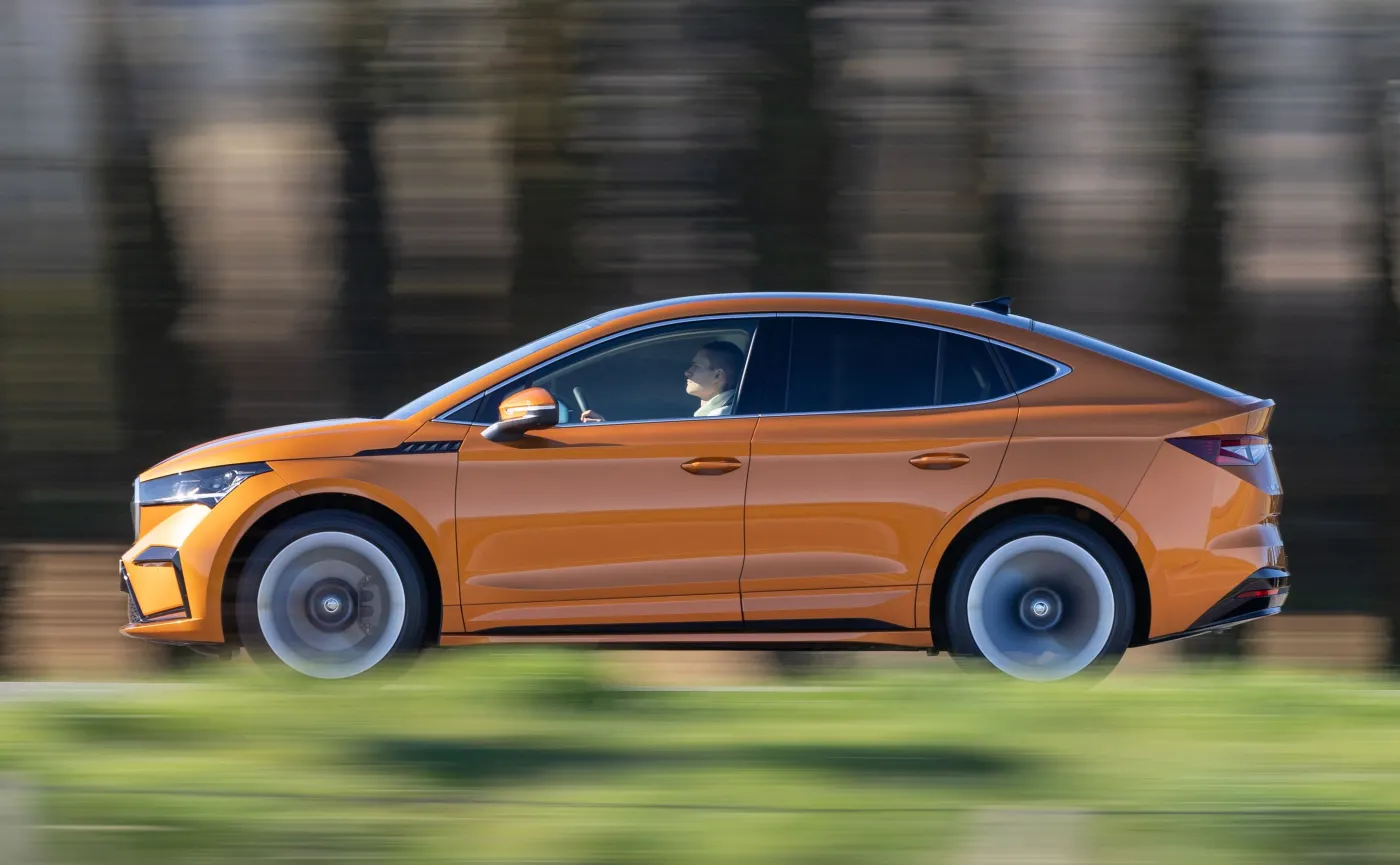 skoda-enyaq-coupe-iv-37634304.jpg