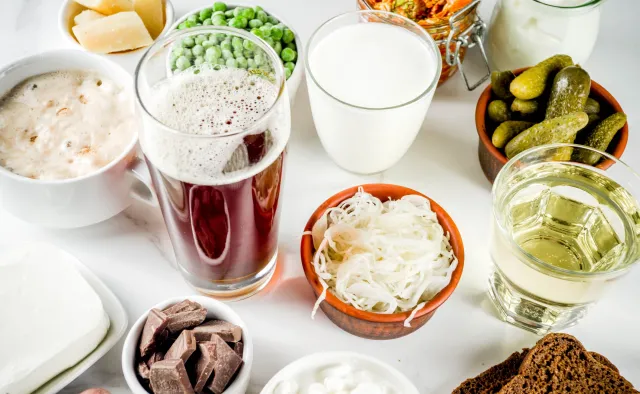 Kombucha vs kimchi. Które fermentowane produkty są najlepsze dla mózgu?