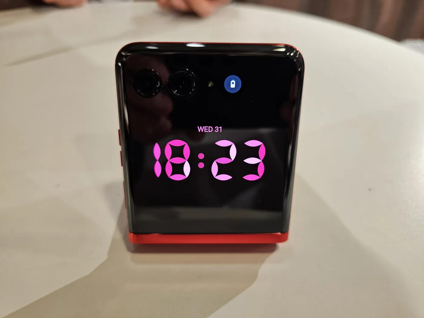 motorola-razr-40-ultra-37822829.jpg