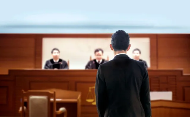 Kaczyński na fotomontażu ze sztandarem NSDAP. Jest decyzja prokuratury