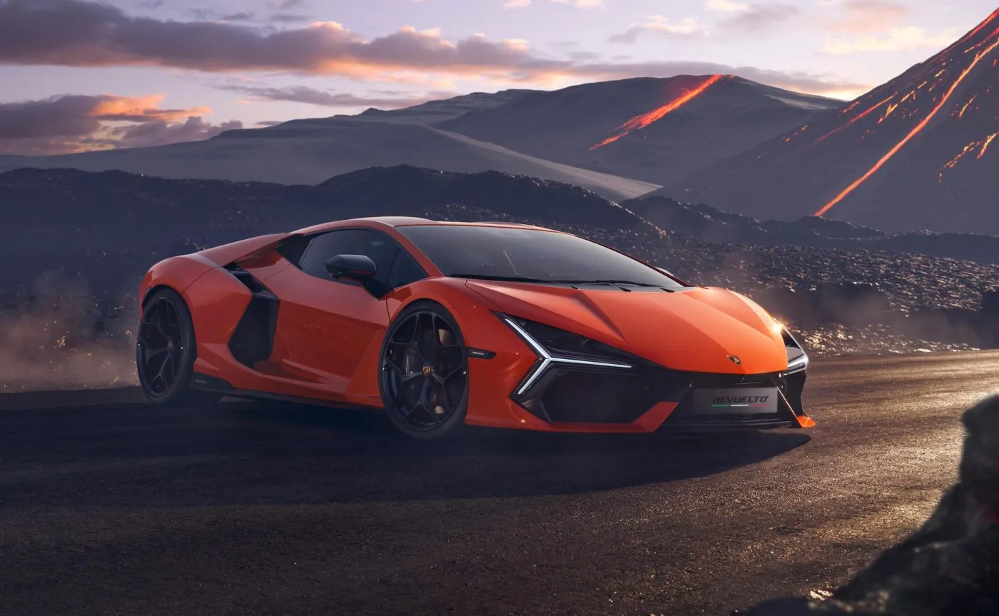 lamborghini-revuelto-37755882.jpg