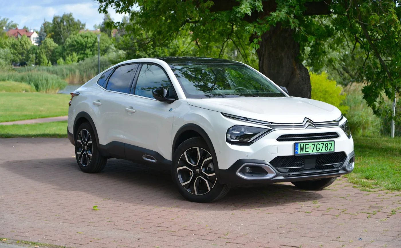citroen-ec4x-ev-shine-37886263.jpg