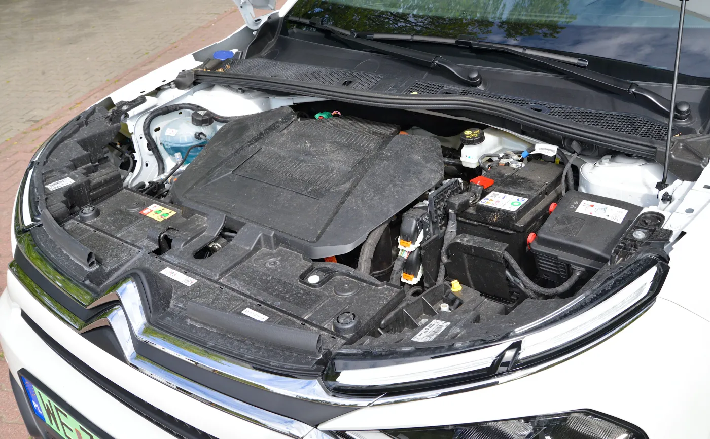citroen-ec4x-ev-shine-37886279.jpg