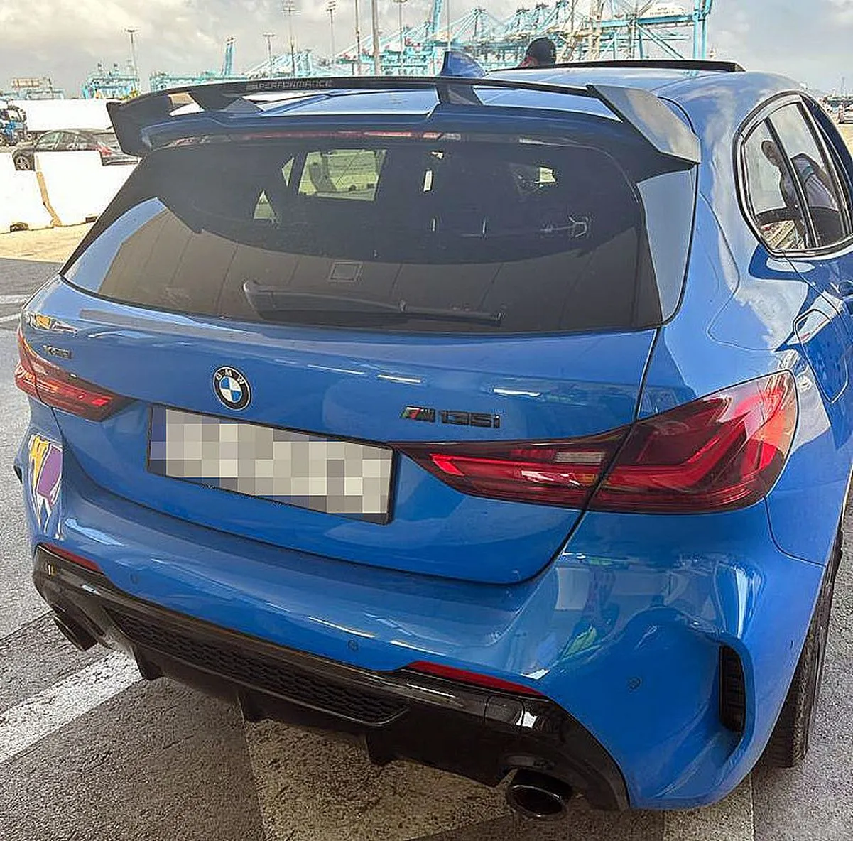 BMW M135i z Polski ofiarą złodziei samochodów z Francji
