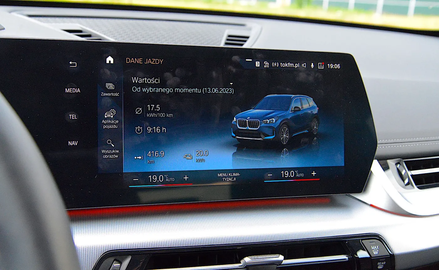 bmw-ix1-xdrive30-xline-37905526.jpg