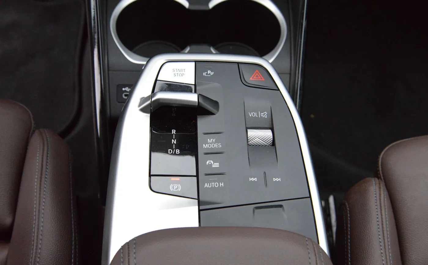 bmw-ix1-xdrive30-xline-37905528.jpg