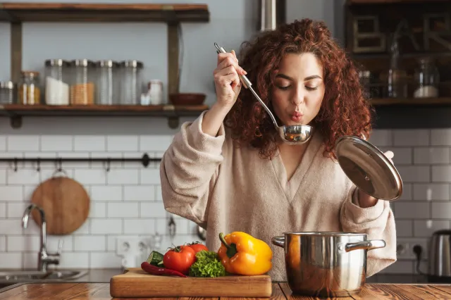 Co jeść w czasie przeziębienia? Te potrawy pomogą wrócić do zdrowia