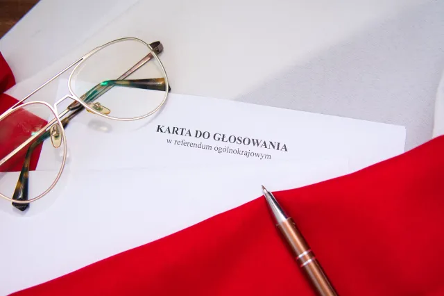 Wybory 2023. Ważny komunikat PKW w sprawie kart do referendum
