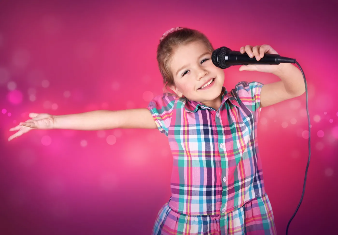 śpiewająca dziewczynka