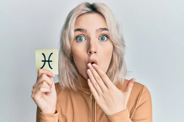 Zdrada, błędne decyzje czy samotność... Czego boi się twój znak zodiaku?