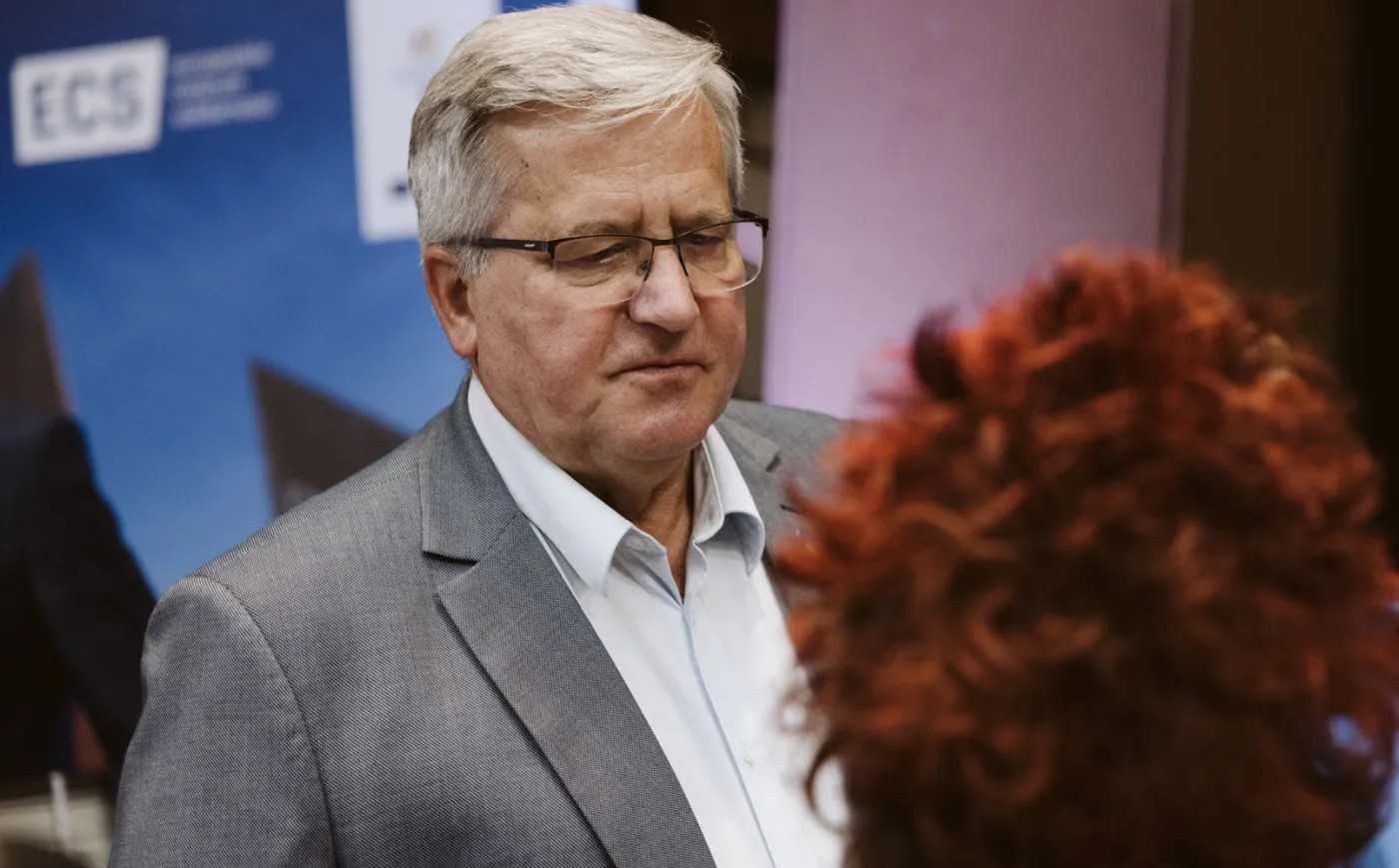 Komorowski o lekcjach religii: Nie powinny być wyprowadzane ze szkół