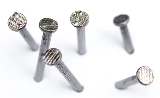 Pracował na budowie. Gwóźdź wbił mu się w mózg