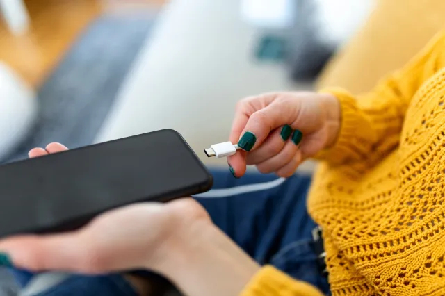Wyłącz te opcje w telefonie, a bateria będzie dłużej działać