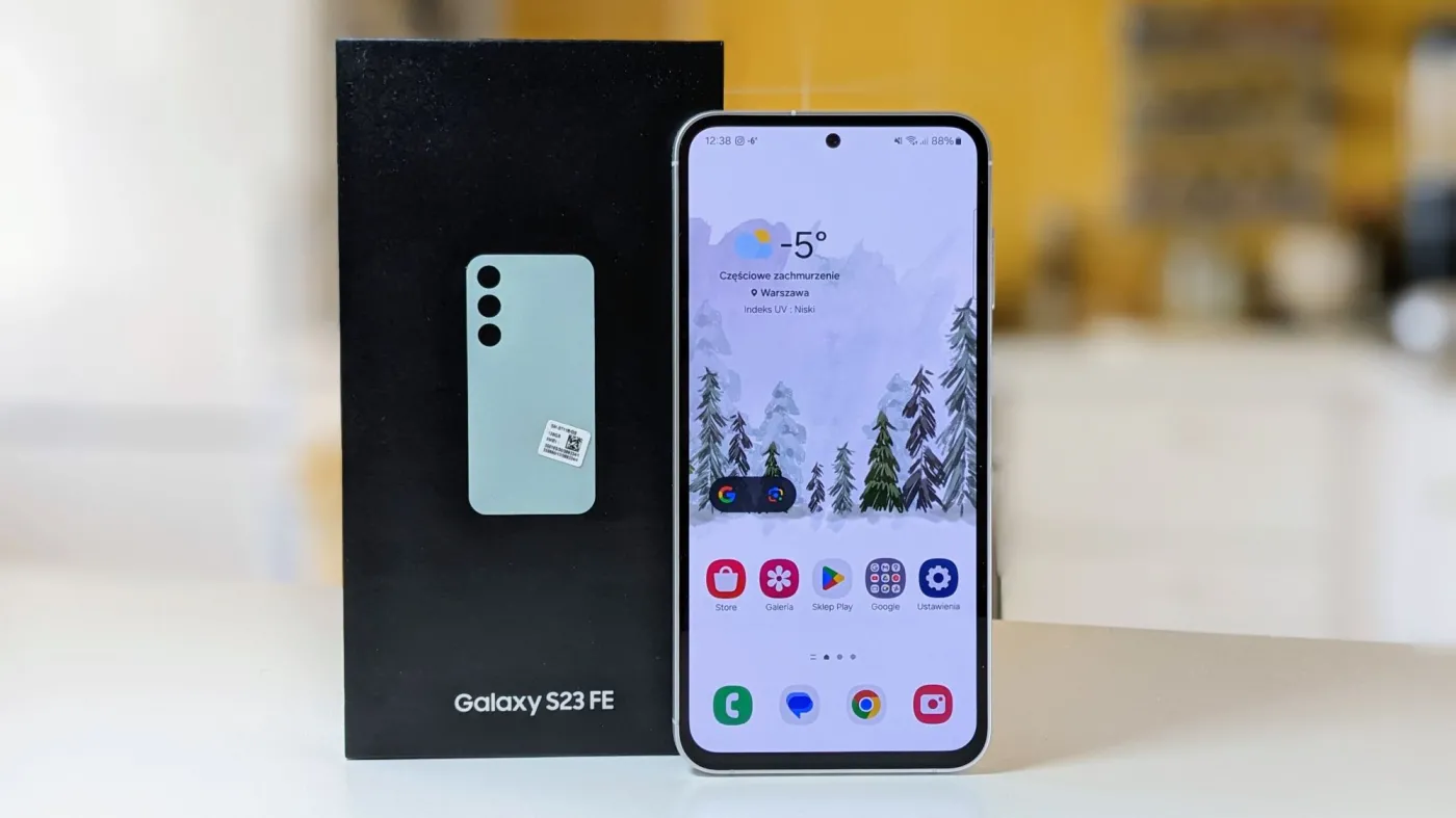 Samsung Galaxy S23 FE. Udany smartfon czy odgrzewany kotlet? [TESTUJEMY]