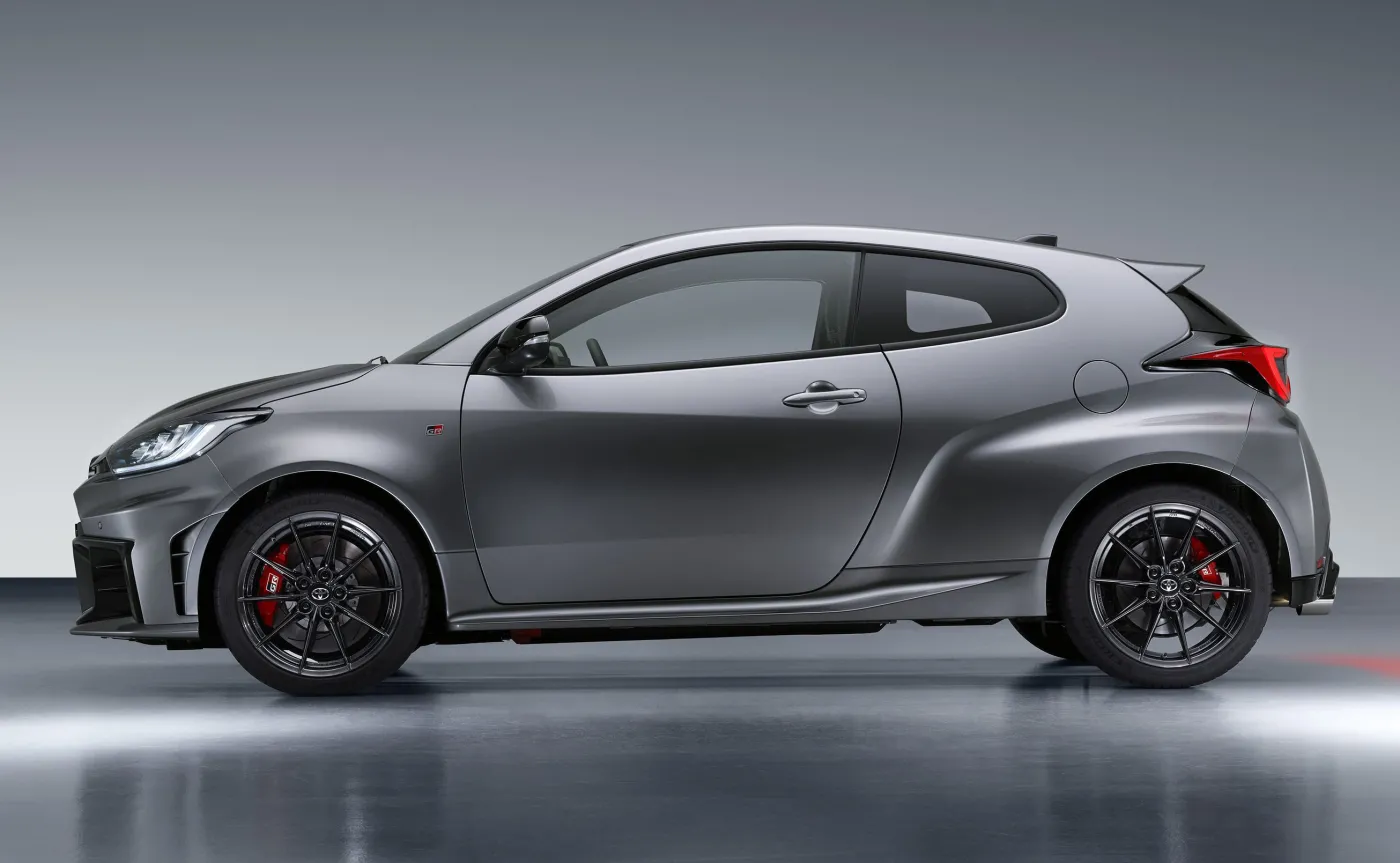 nowa-toyota-gr-yaris-38055843.jpg