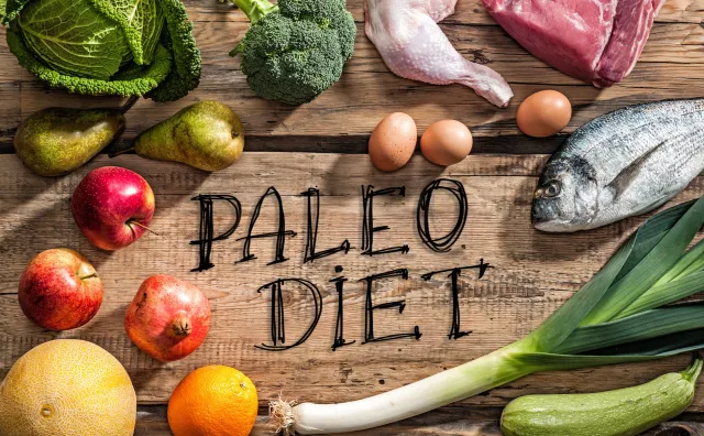 Keto i paleo kontra wege. Która dieta ma najwyższy ślad węglowy i najsłabszą jakość?