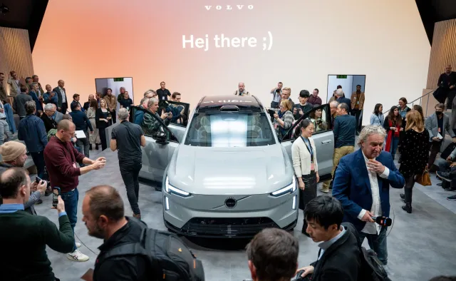 Volvo XC60 i silnik Diesla hitem w Polsce. Wjeżdża EX90