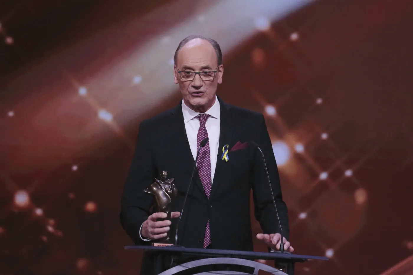 Dariusz Szpakowski wziął się za teleturniej o piłce nożnej. Pokaże go TVP