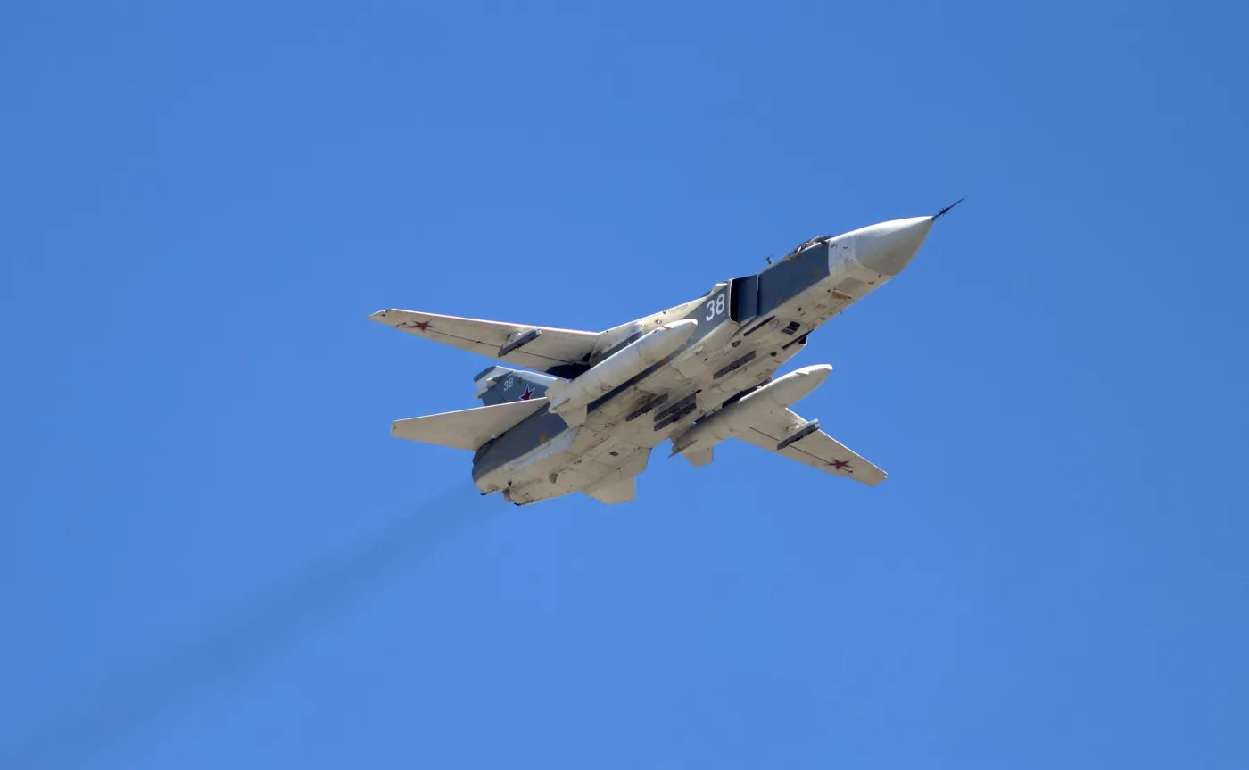 Rosyjskie samoloty pozorowały atak na Bałtyku? Załoga okrętu zaniepokojona. Polska zapowiada odpowiedź