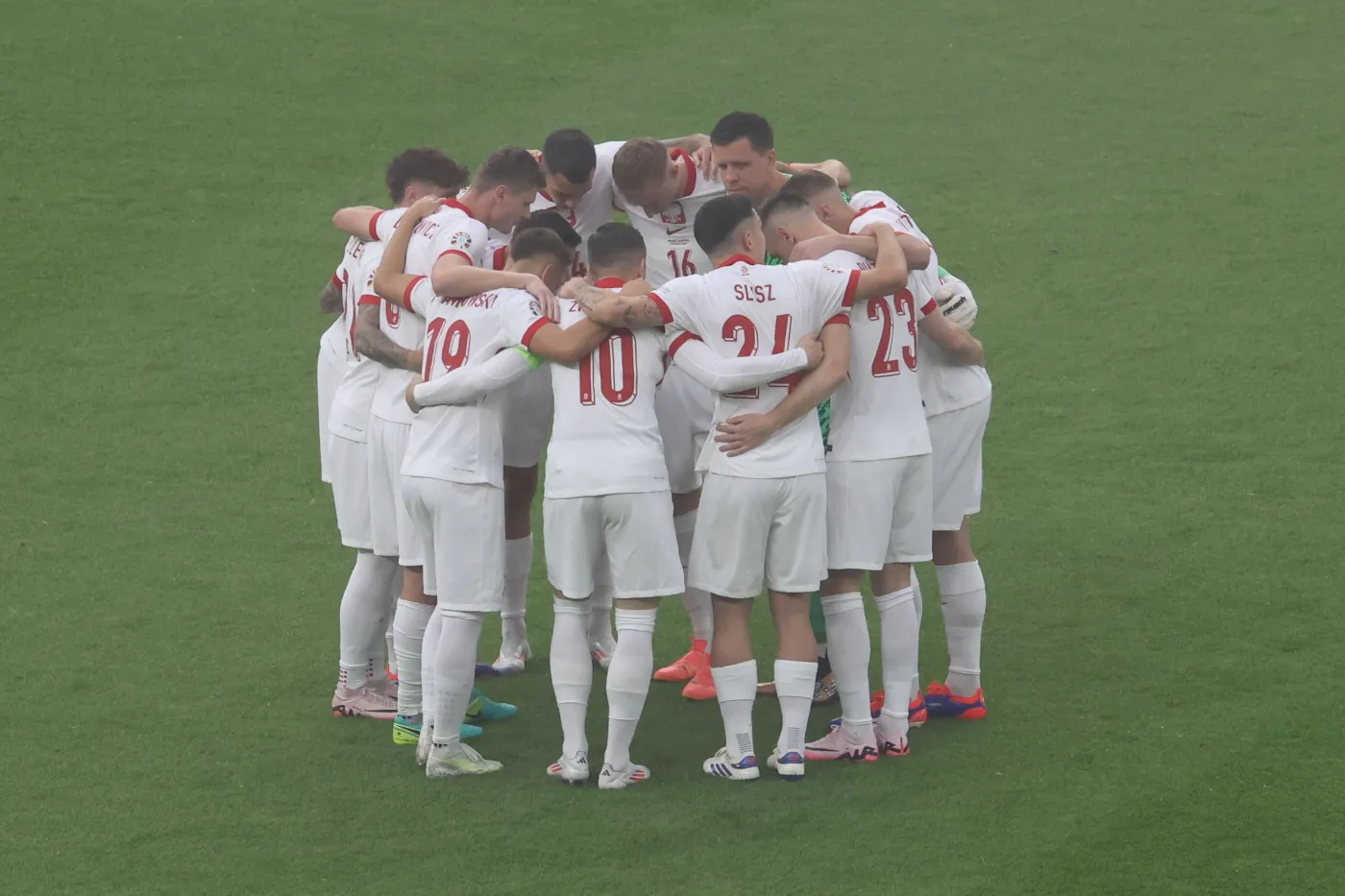 Euro 2024. Wiemy, kiedy biało-czerwoni wrócą samolotem do Polski