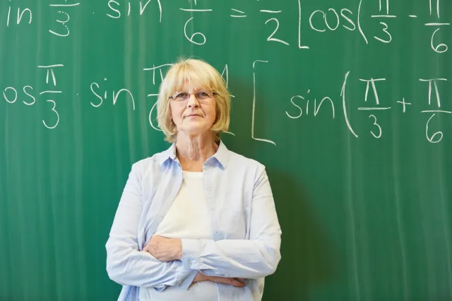 ZNP: Pensje nauczycieli nadal są za niskie. W 2025 potrzebne kolejne podwyżki