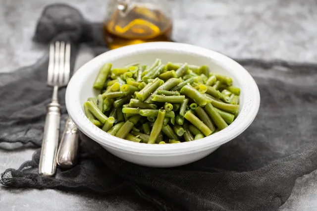 Zielona fasolka szparagowa po parysku. Rewelacyjny przepis od Kuby Steuermarka z  Pytania na śniadanie"