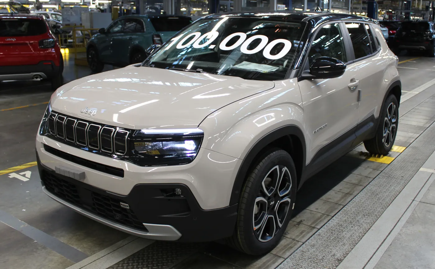 jeep-avenger-ehybrid-38253629.jpg