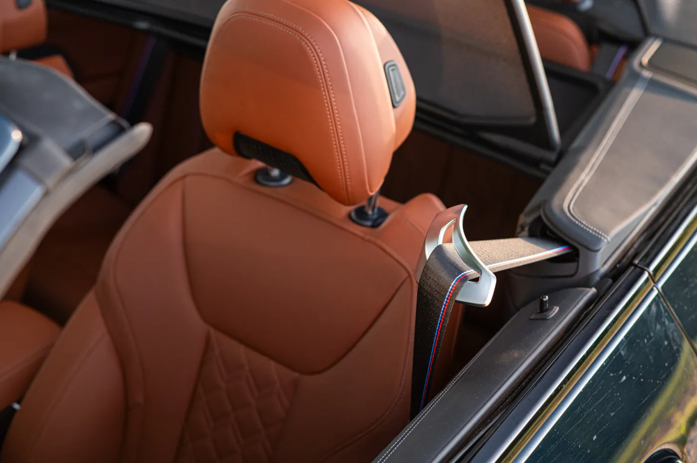 bmw-m440i-convertible-38251045.jpg