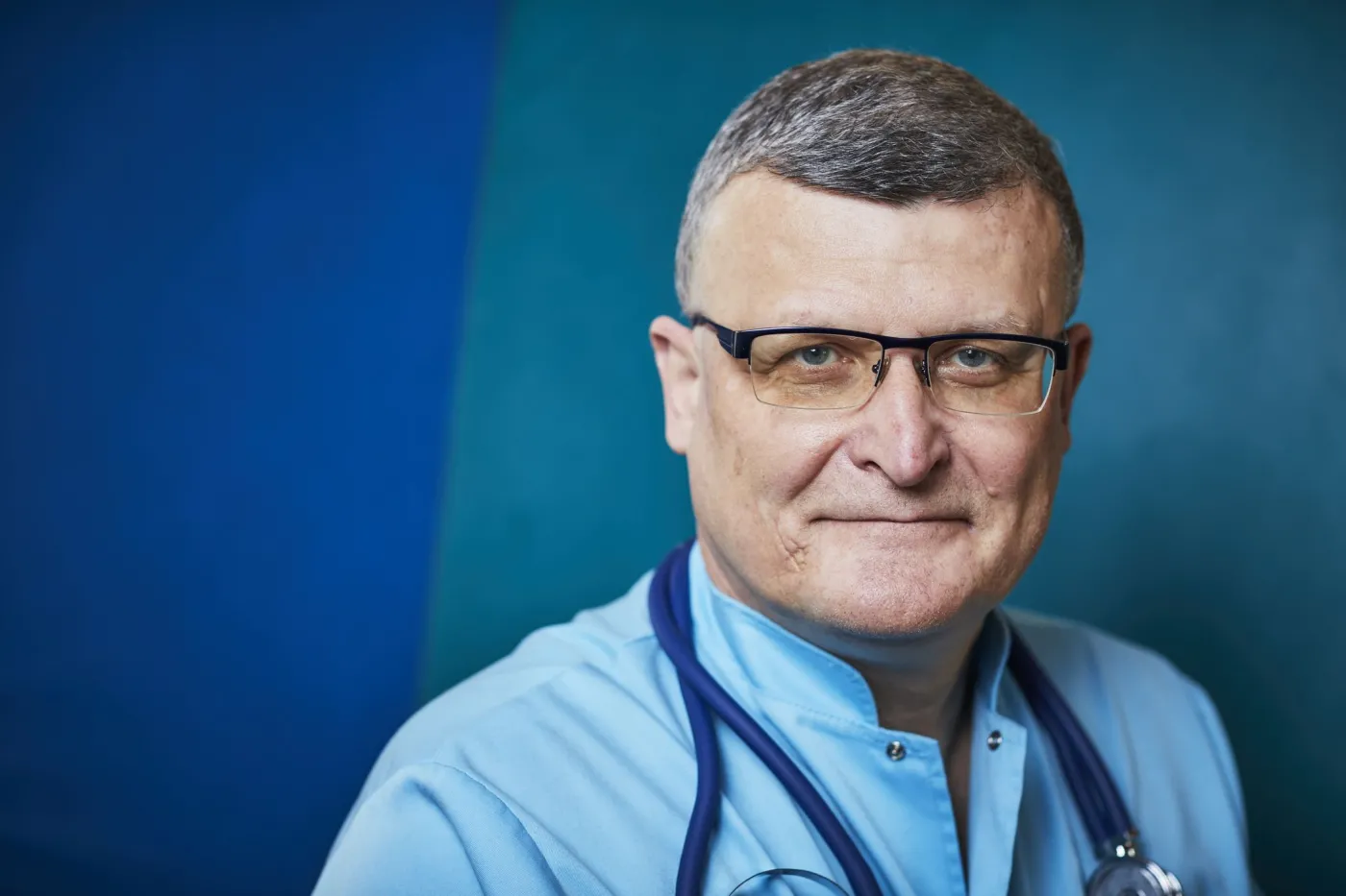 Grzesiowski: Narasta fala Covid-19. Będziemy zalecać noszenie maseczek